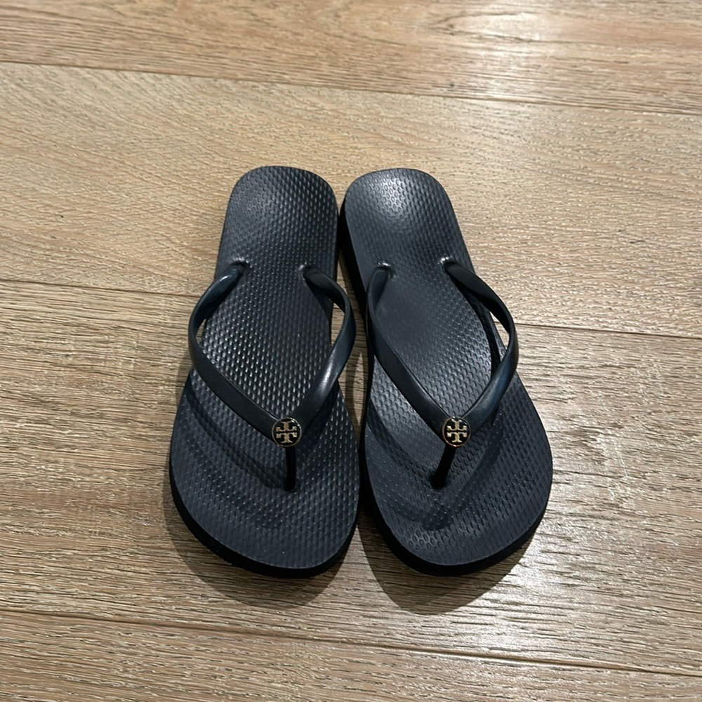 Tory Burch flip flops